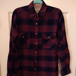 Saugatuck Dry Goods Plaid Flannel Shirt Men's sz Medium